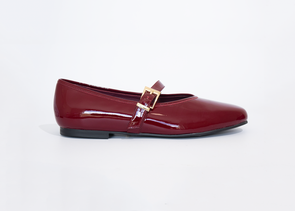 Roxy Flat | Cherry Red (Pre order)