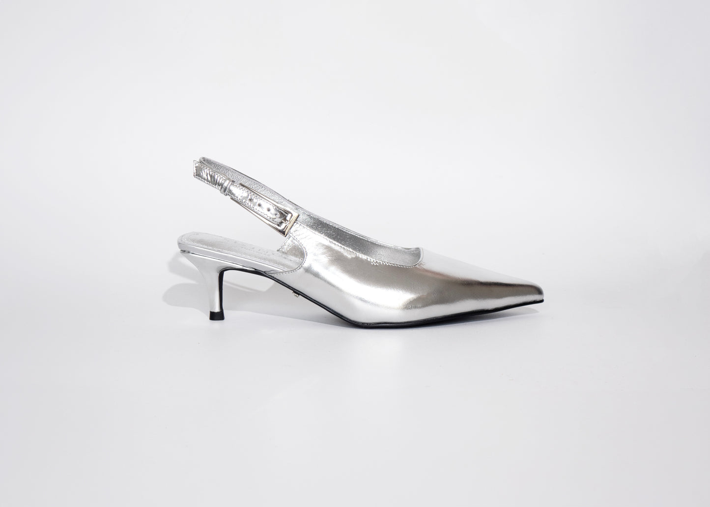 Limited Edition Ari Wide Fit Kitten Heel | Silver