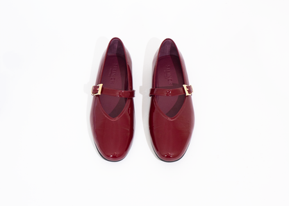 Roxy Flat | Cherry Red (Pre order)