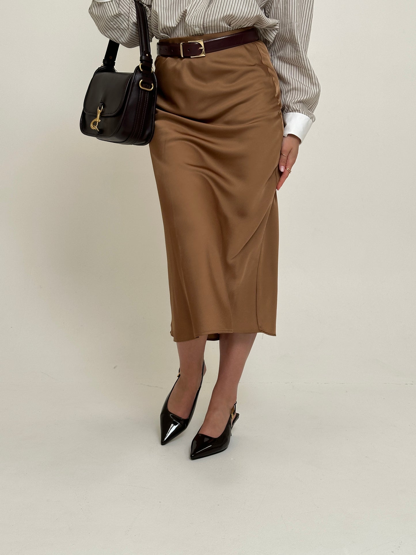 Ari Wide Fit Kitten Heel | Chocolate